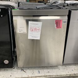 LG Dishwasher W/ Quadwash 
