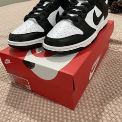 Nike Dunk Low Panda