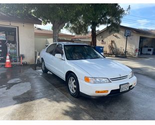 1994 Honda accord $1,850