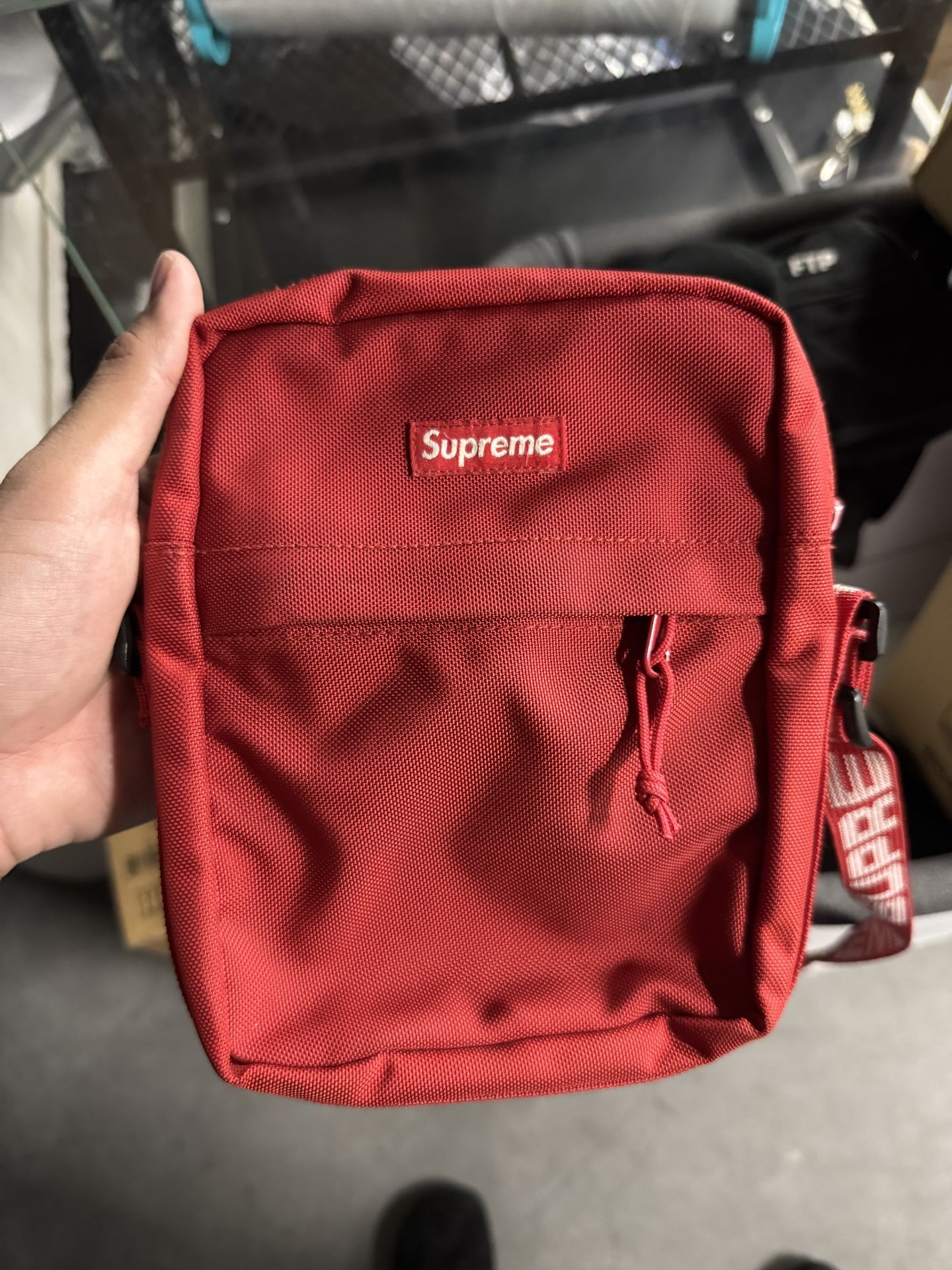 Supreme Red Shoulder bag