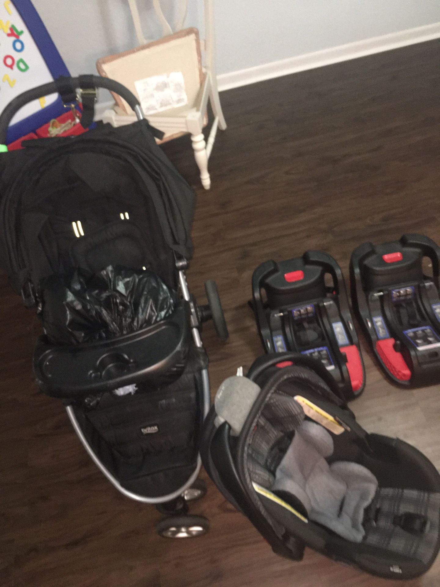 Britax B Agile Travel System with 2 car seat bases