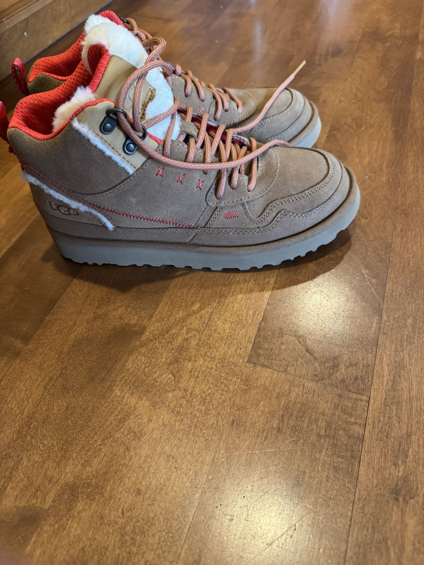 Woman’s UGG Hi Heritage High Top Sneakers New Shipping Available