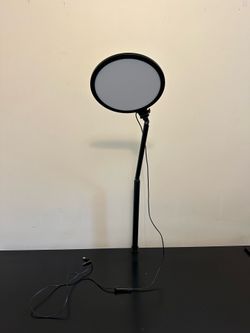 Lume Cube Edge Desk Light