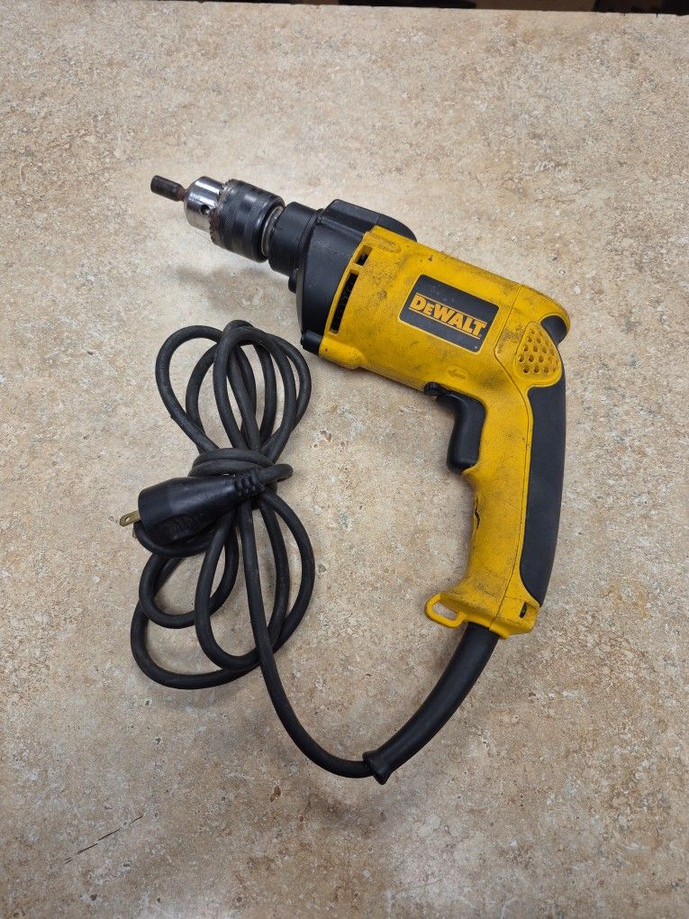 Dewalt DW511 Corded 1/2" Hammer Drill 