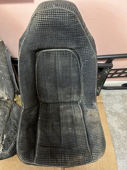 Swivel Bucket Seats