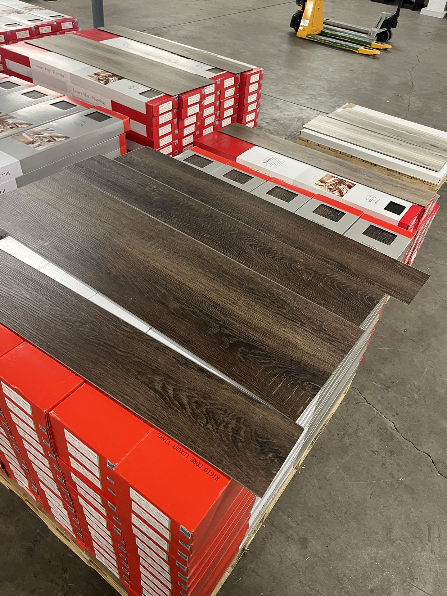 🎁 Christmas LVP Flooring Sale • Waterproof •