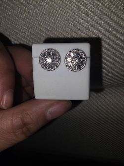Unisex Moissanite Earrings