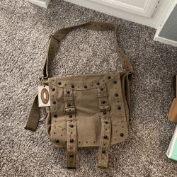 Steve Madden Messenger Bag