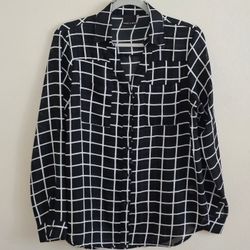 Woman's Plaid Blouse size Medium