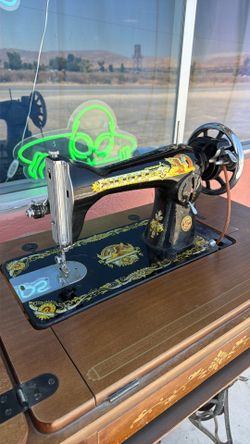 Singer  Sphinx reproduction Treadle Sewing Machine