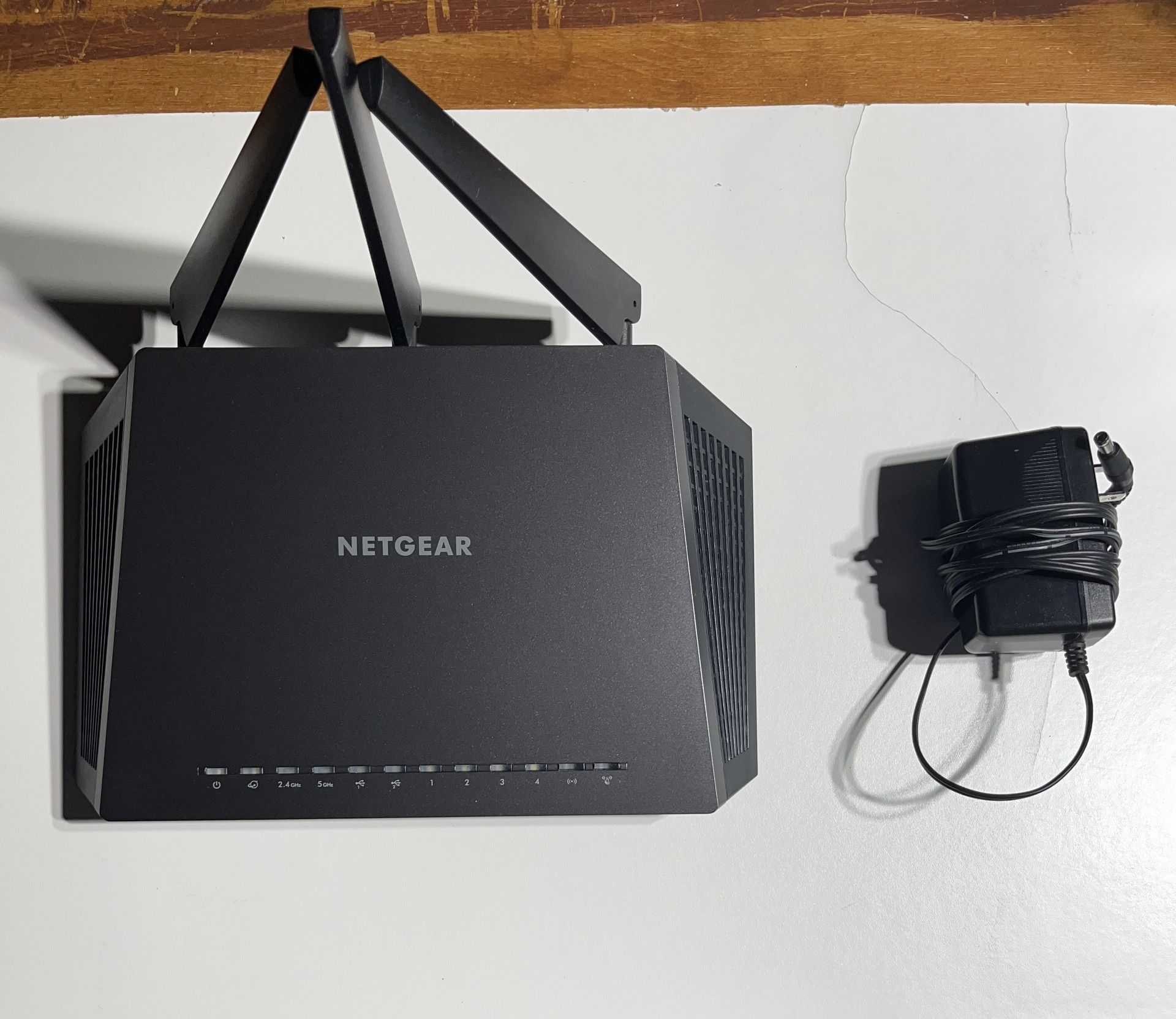 Nighthawk WiFi Router