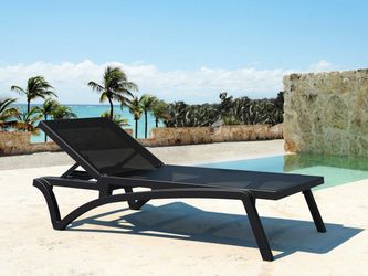 Siesta Pacific Black Resin Outdoor Chaise Lounge set of 2