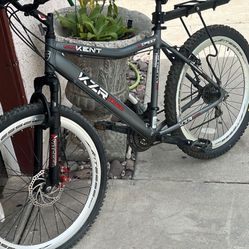 2600 Kent Mountain Bike 