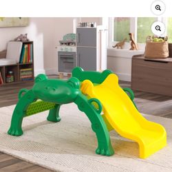 Kidkraft Hop and Slide Frog Toddler Outdoor Climber
