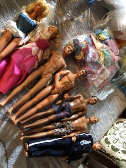 15 pieces babie clothes and 7 pieces