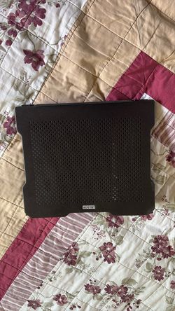 Laptop riser