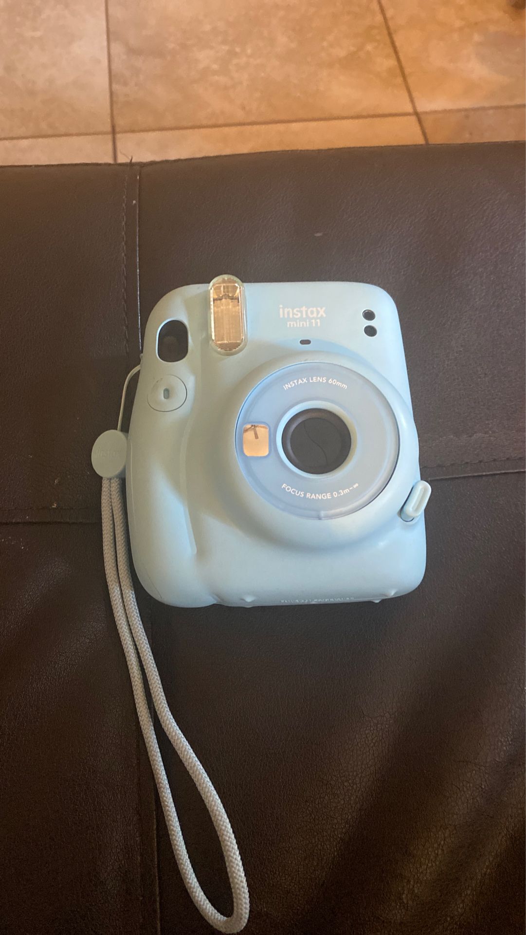 Instax mini 11 camera