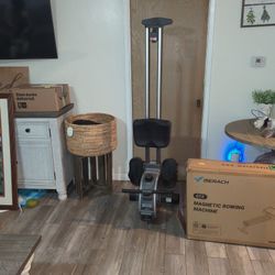 Rowing Machine Exercise Machine