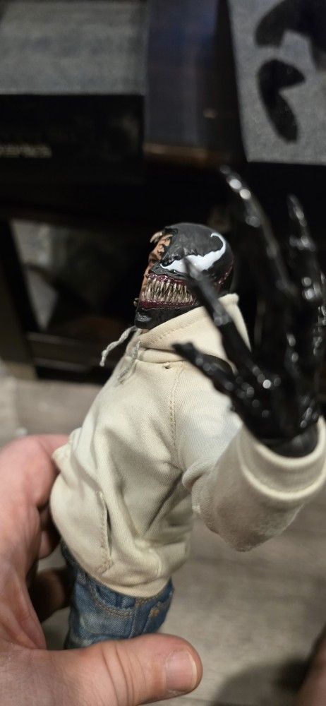 Venom 1/6 Scale Figure And Resin Statue By Toys Era PE003C "The Parasitic"