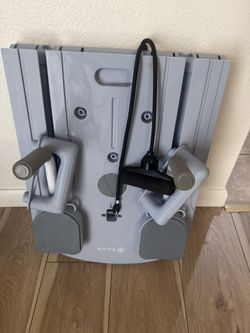 Gaiam Pilates At-Home Reformer – Like New! Yoga Board Portable Folding Foldable