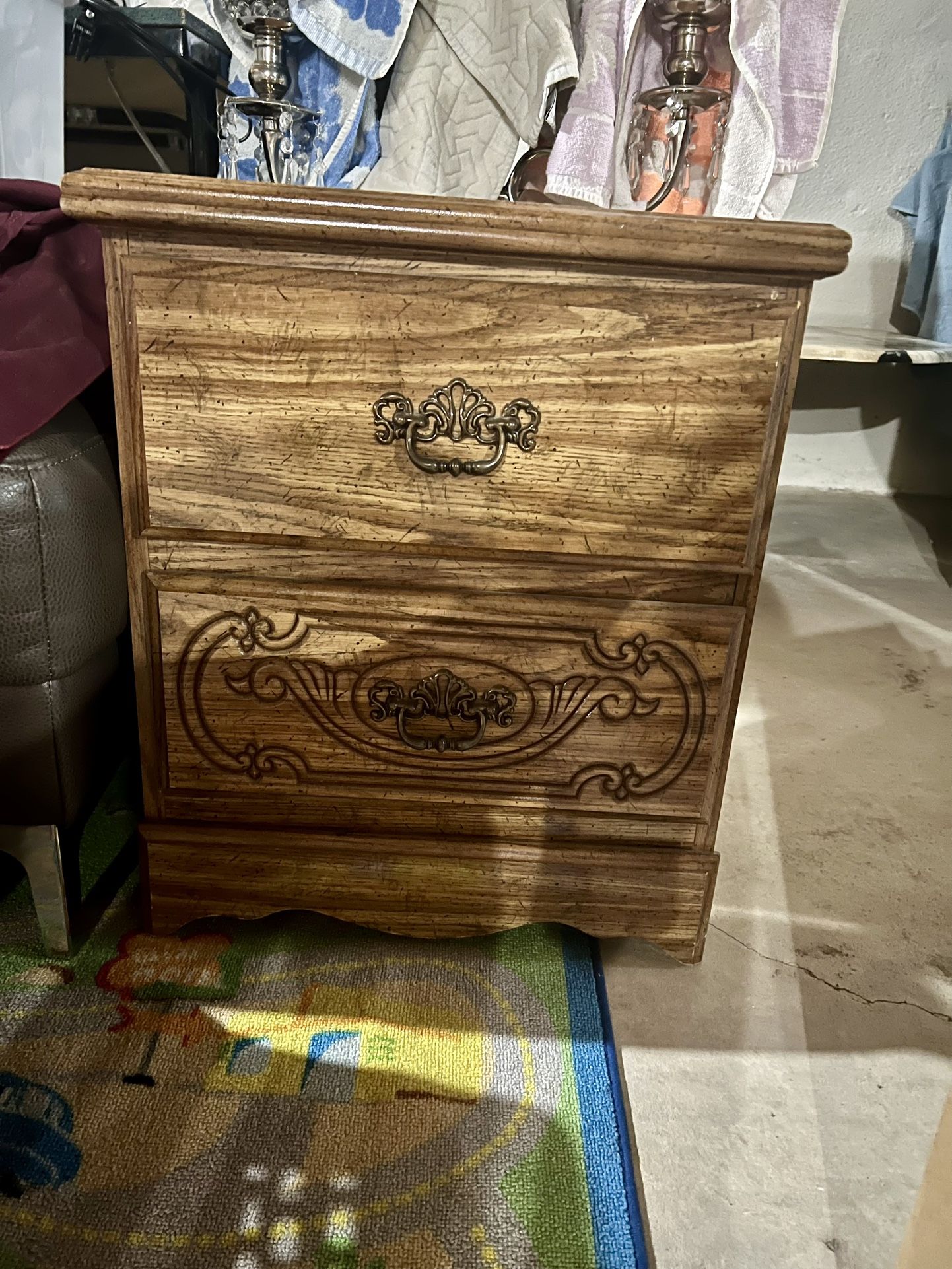 2 Bedroom Nightstands And Dresser