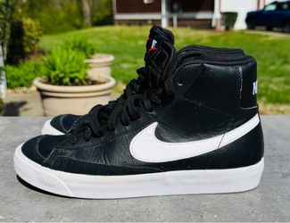 Nike High-Tops (Size 5.5)