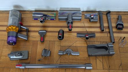 Dyson V15 Cordless Vaccum