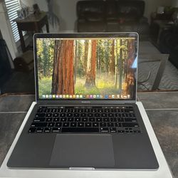 2020 Macbook Pro/ i5 Processor/ 16g Ram/ 512gb Storage