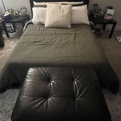 Full Bed and Furniture 