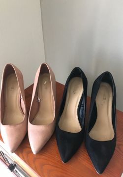 Size 7 pointy heels pink and black pair from forever21