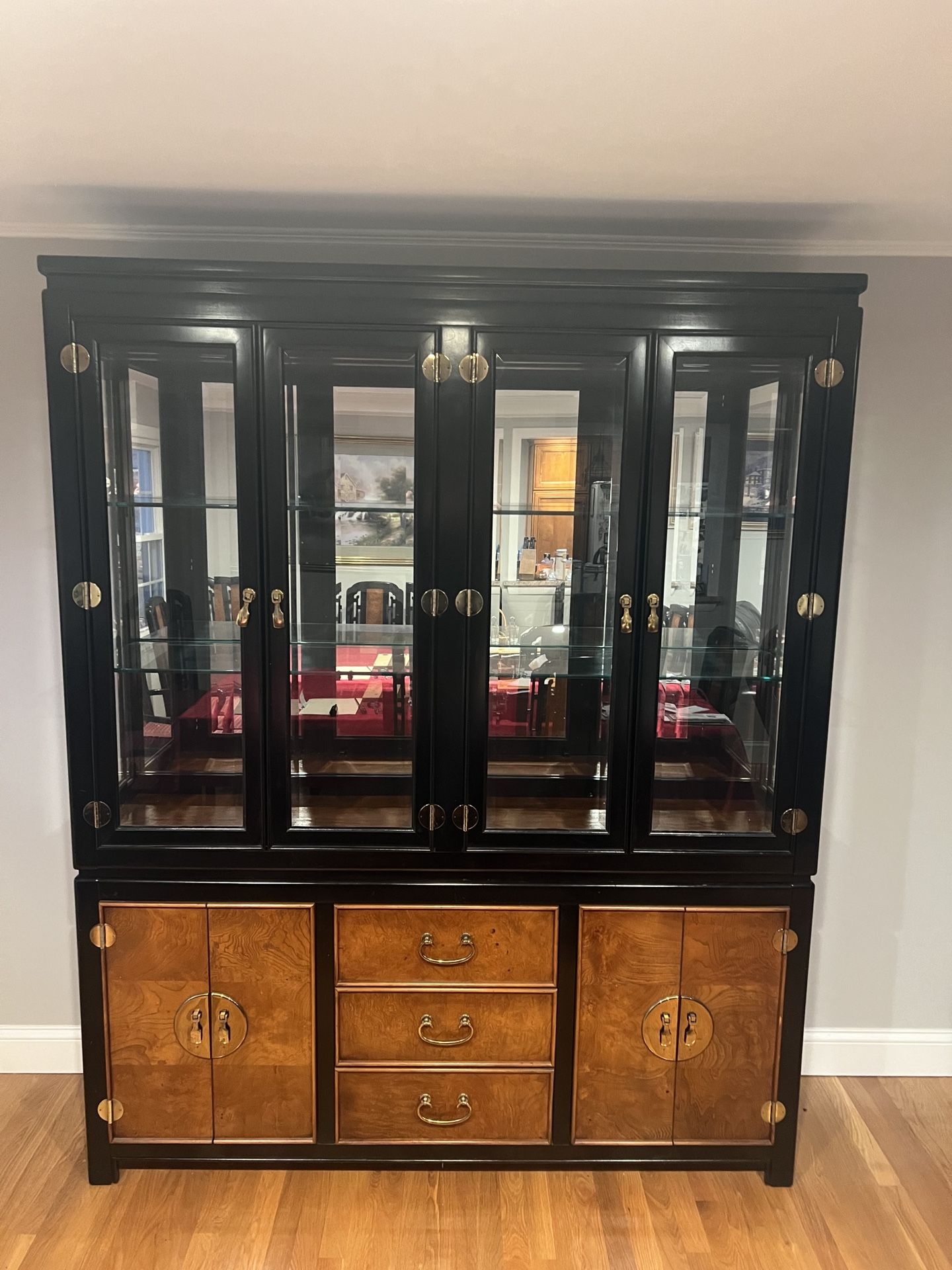 Dining Room Set With Hutch