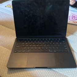 Apple Laptop