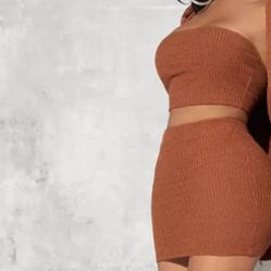 NEW two piece set size L