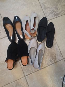 Womens shoes size 10
