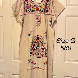 Ropa Típica Mexicana Bordada 