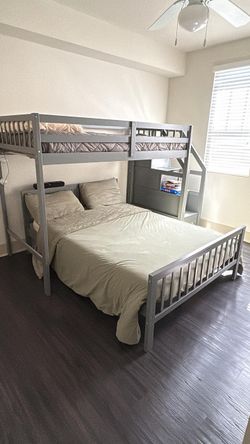 Free Bed! MUST PICK UP!