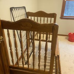 Bassett Crib