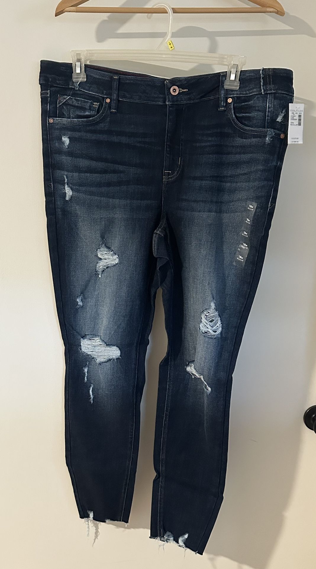Ripped Skinny Jeans - 18