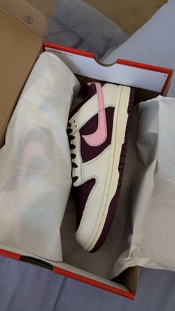 SZ 10 DUNK LOW RETRO VALENTINE’s DAY