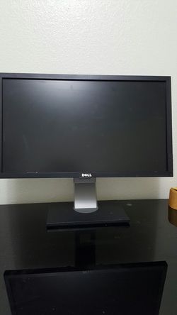 Dell Professional p2411H 24-inch Widescreen Flat Panel LCD Monitor With LED Backlight and DVI, VGA, USB PORTS