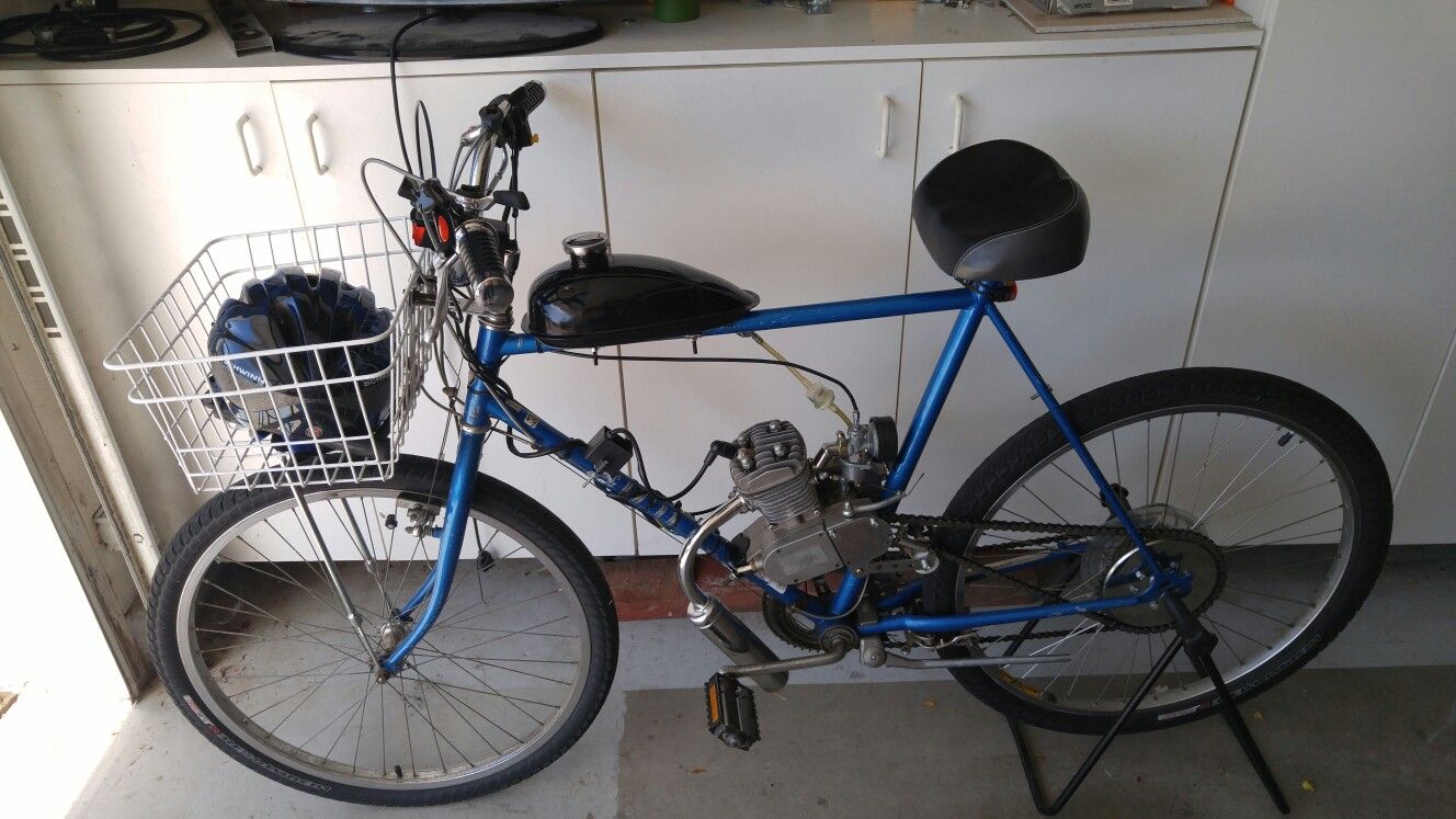 Schwinn Neo city bicycle w/80cc Bikeberry motor