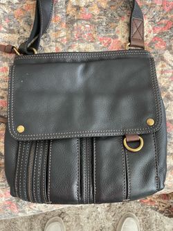 Fossil Black Leather Crossbody Purse – Keyhole Logo