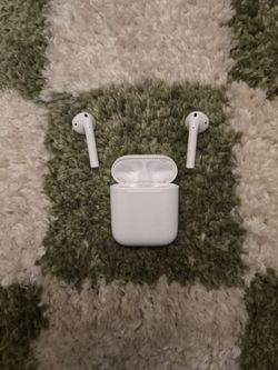 Airpods (2nd Gen)