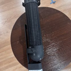 R88  MK2 with case and cable  - like new - THE ribbon mic