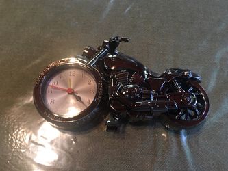 MOTORCYCLE CLOCK (PLASTIC)