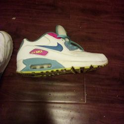Women's Nike Air Max Shoes 