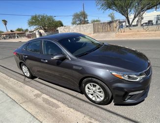 2019 KIA Optima