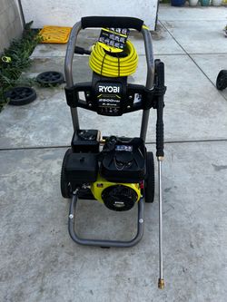 Shop RYOBI 2900 PSI 2.5 GPM Cold Water Gas Pressure Washer with 212cc Engine