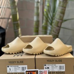Adidas Yeezy Slide Dessert Sand Kids Size 12K & 1Y 