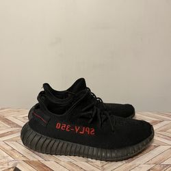 Yeezy 350 “Bred”